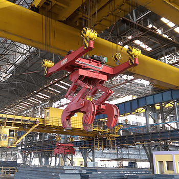 Purpose built handling and lifting equipment